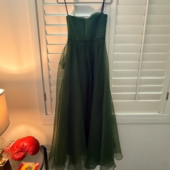 EUC Theia Teresa Strapless Gown, size 2 - Picture 8 of 8